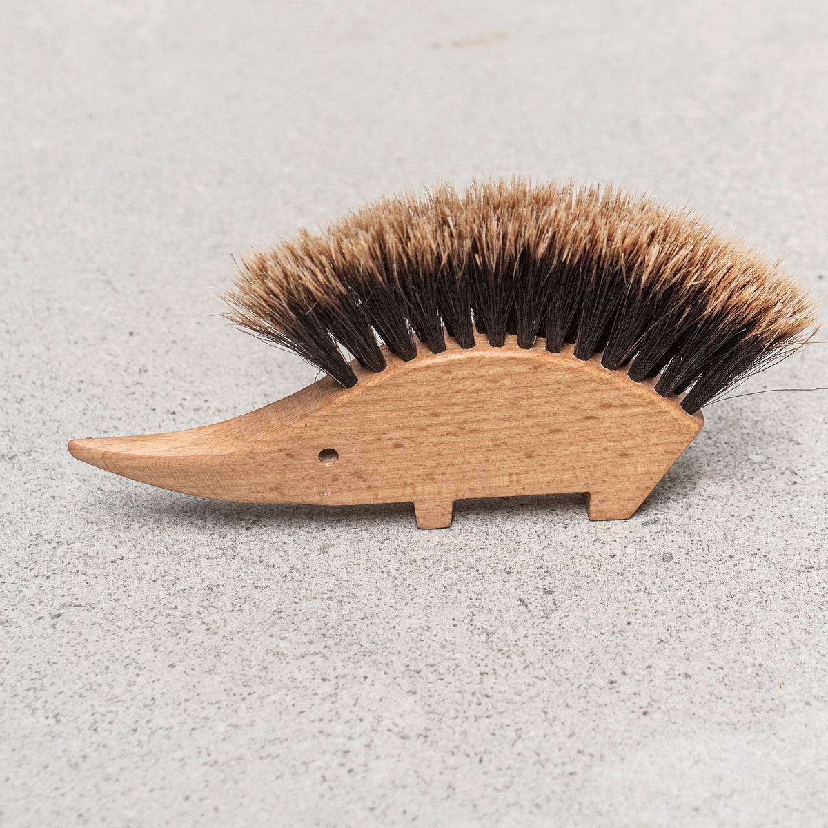 Hedgehog Premium Brush