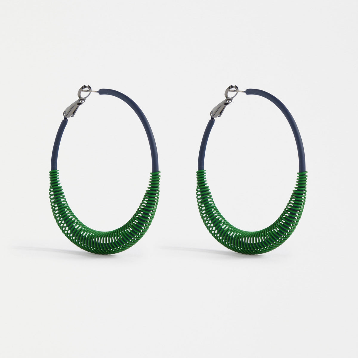 Solf Hoop Earring / Vine Green