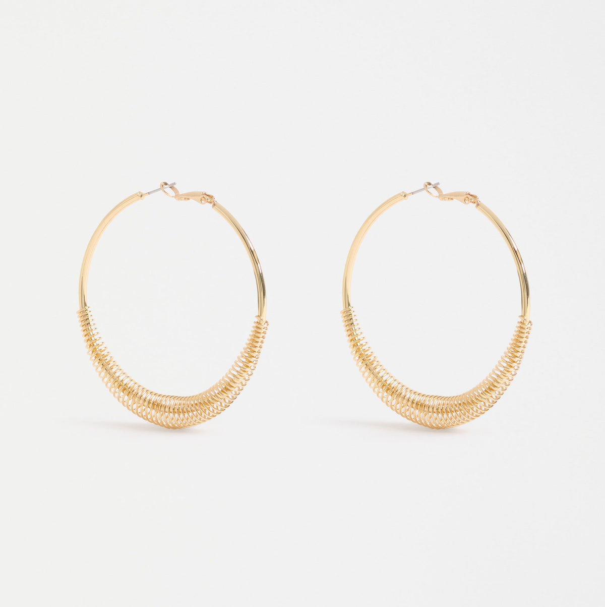 Solf Metallic Hoop Earring / Gold