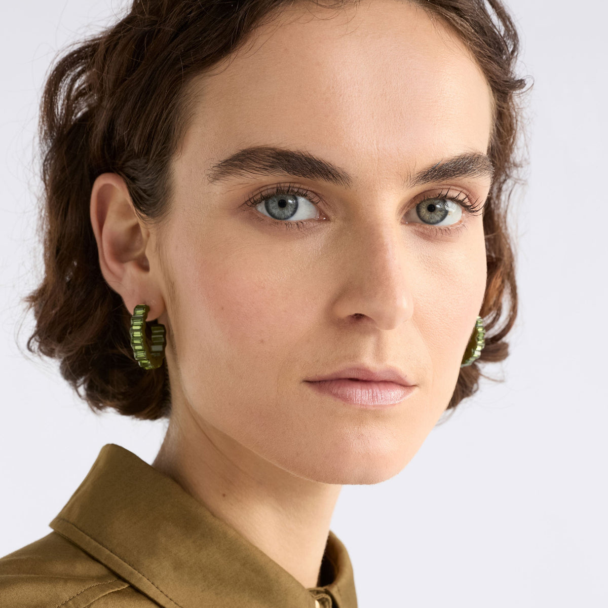 Jolle Hoop Earring / Dark Olive