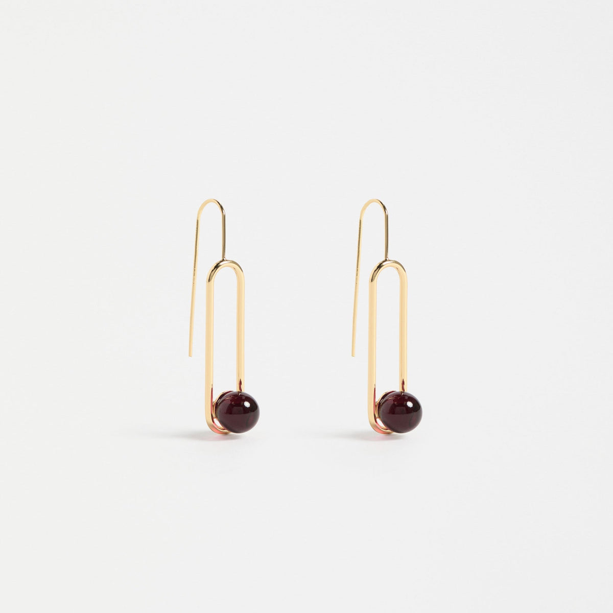 Laspar Hook Earring / Merlot