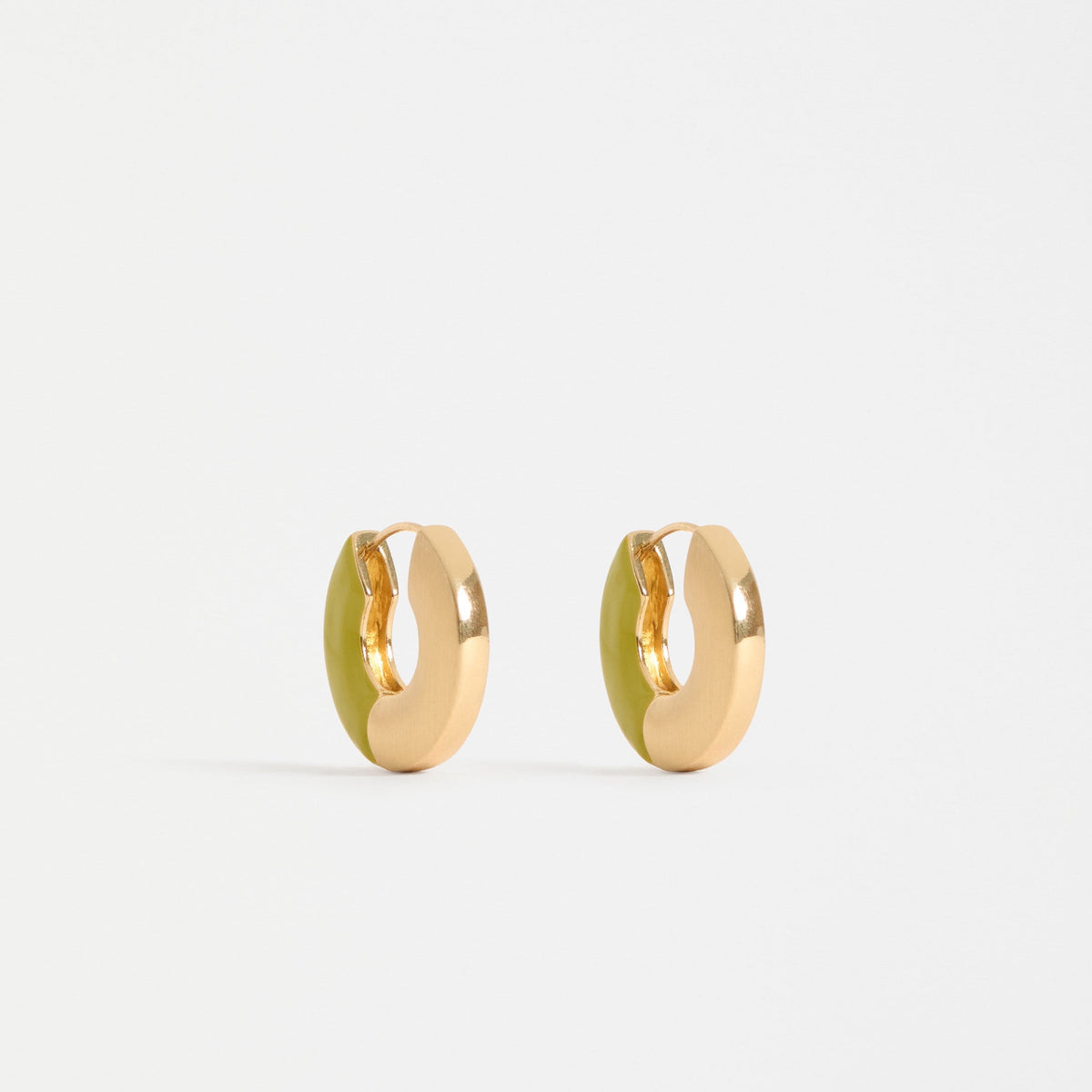 Itva Hoop Earring / Chartreuse