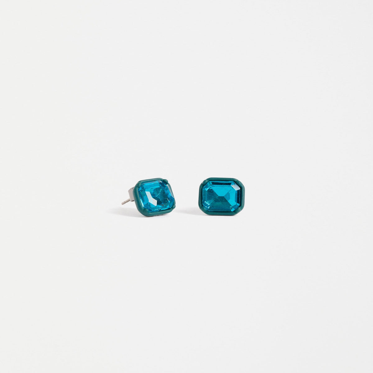 Jule Mini Stud Earring / Peacock