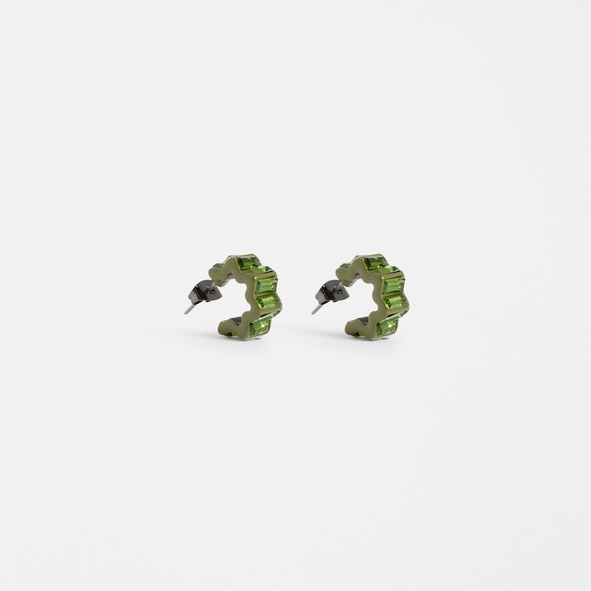 Jolle Mini Hoop Earring / Artichoke