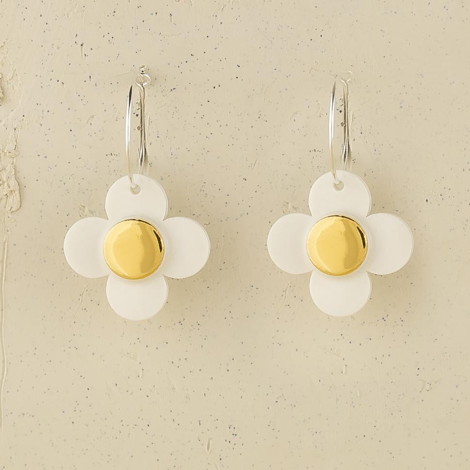 Flower Hoops / White