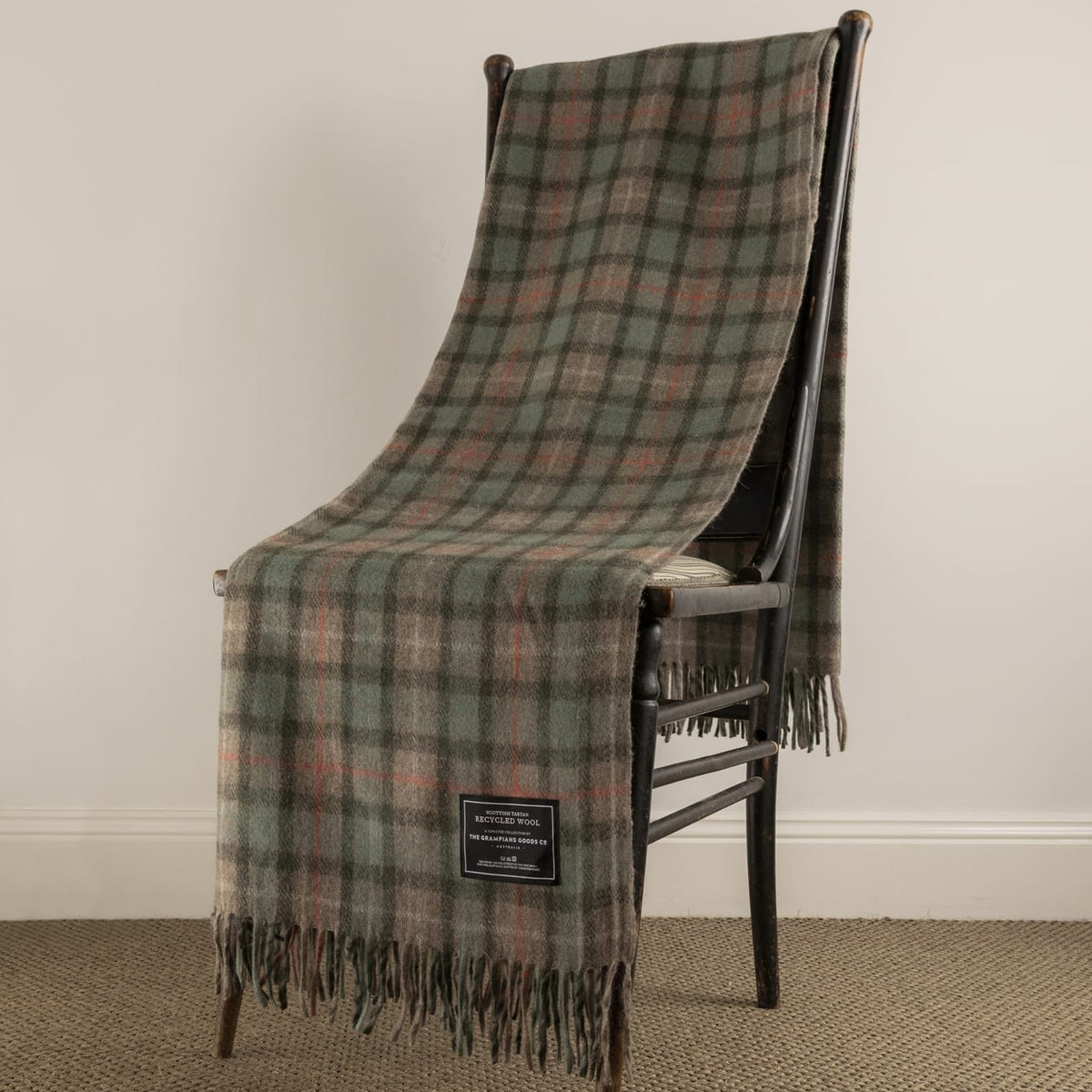 Heritage Wool Tartan Blanket / Hunter