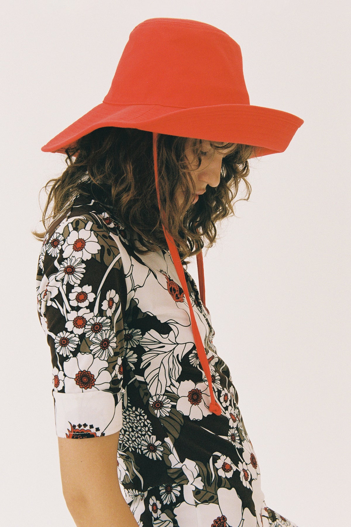 Holiday Bucket / Flame