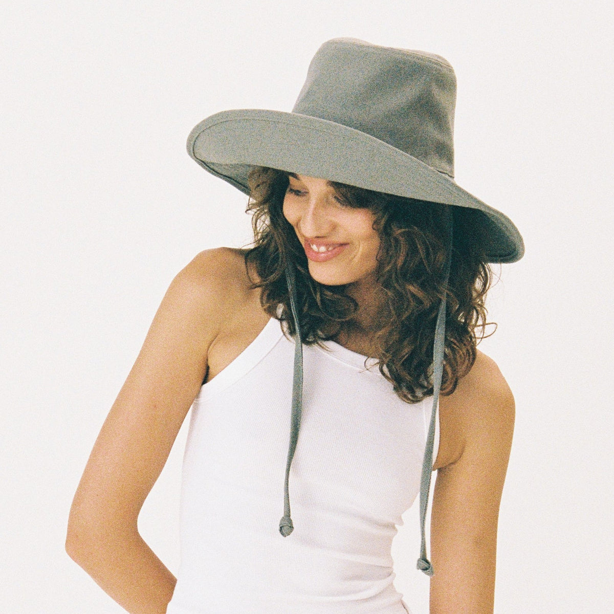 Holiday Bucket / Sage