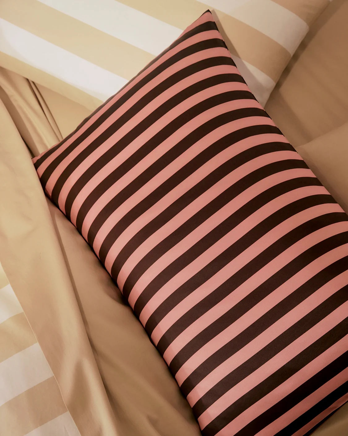 Silk Pillowcase / Rocky Road Stripes