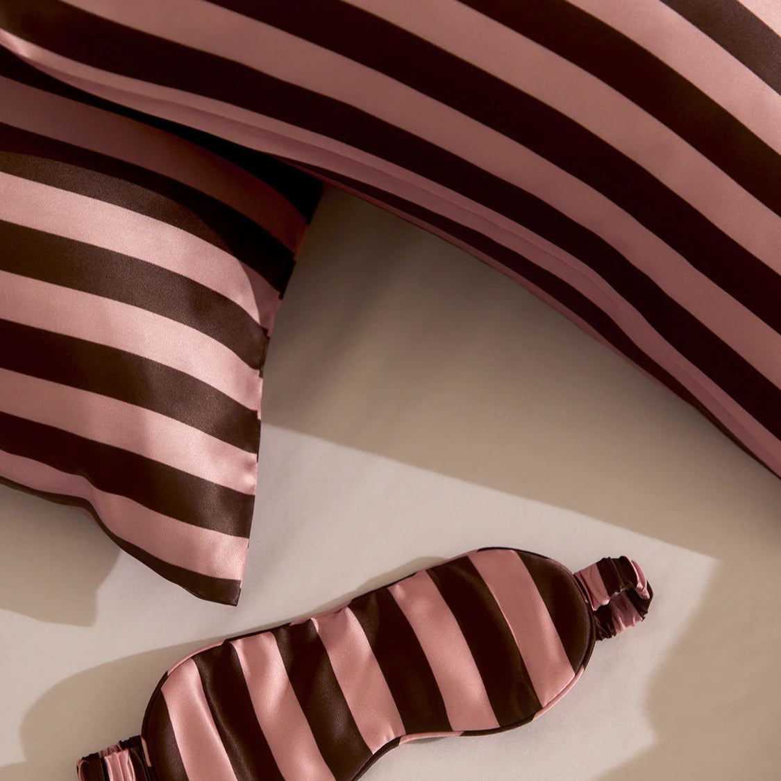 Silk Pillowcase / Rocky Road Stripes