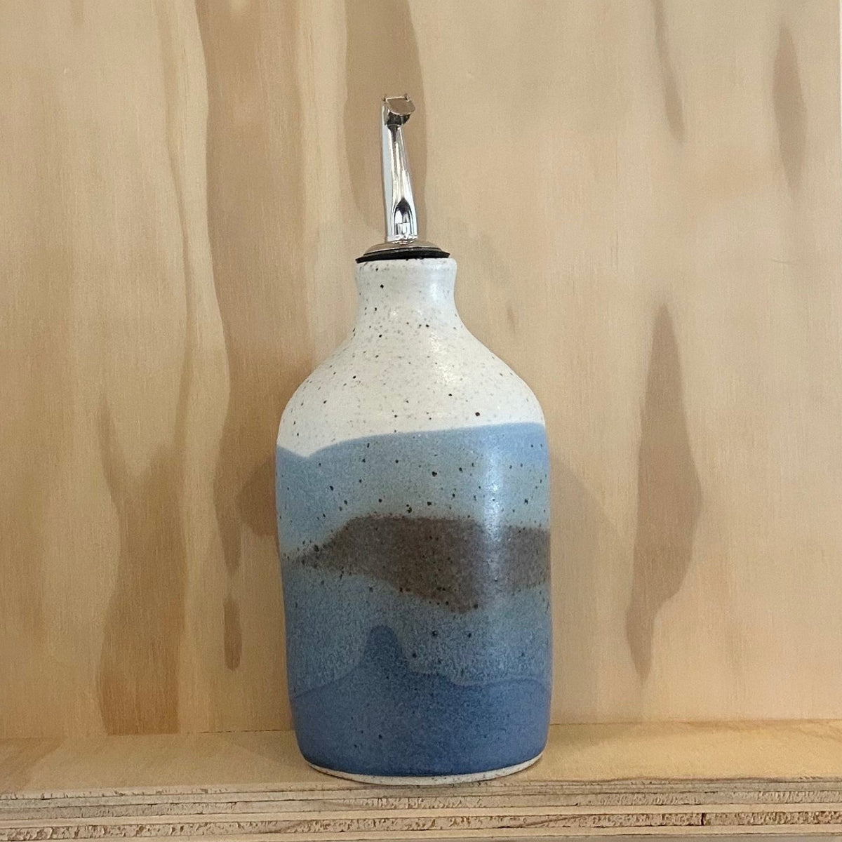 Oil Pourer / Earthy Landscape