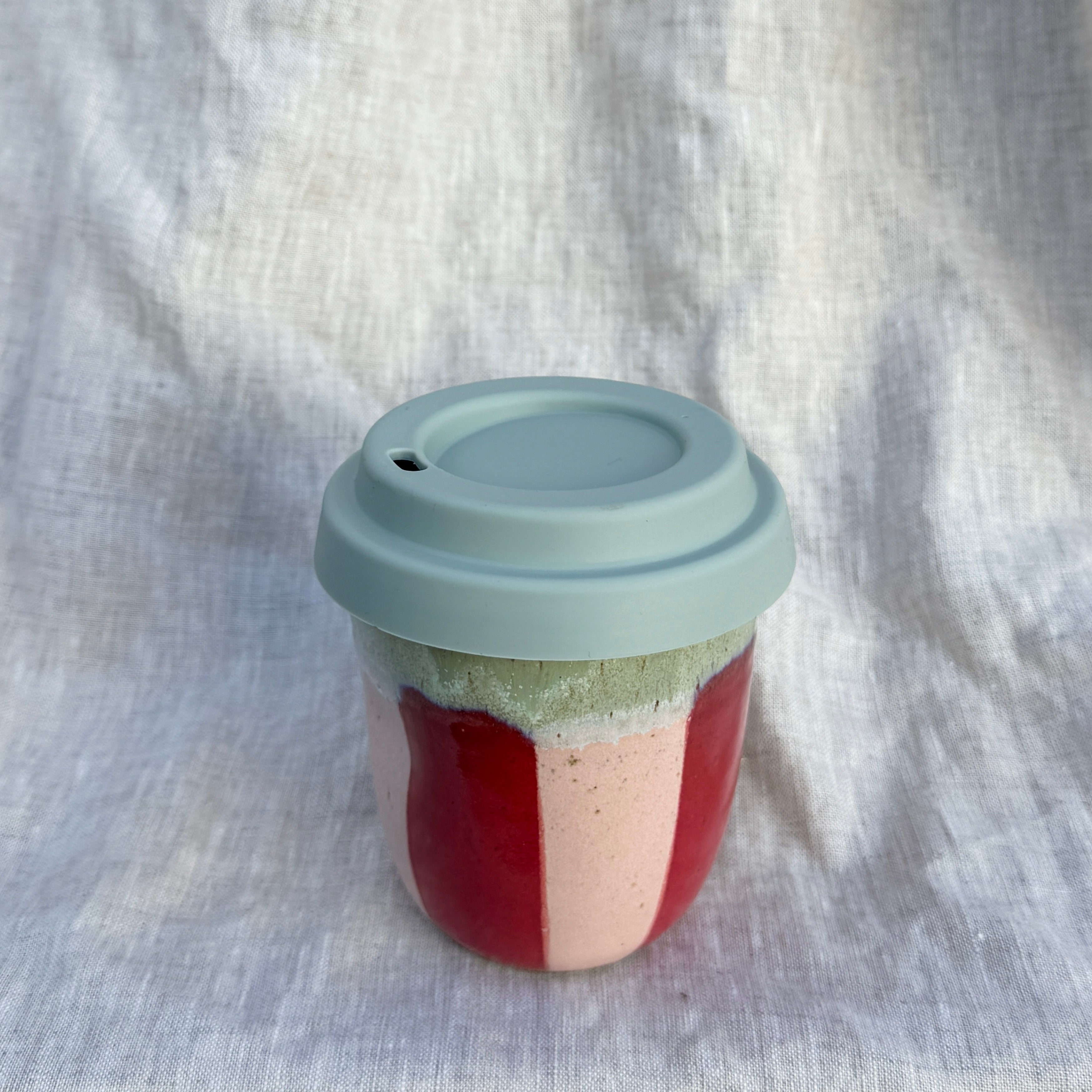 Travel Cup / Stripe Red Pink Green