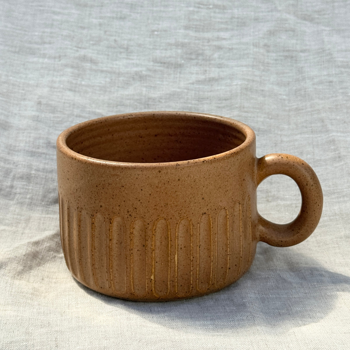 Fluted Mug 450ml / Chestnut