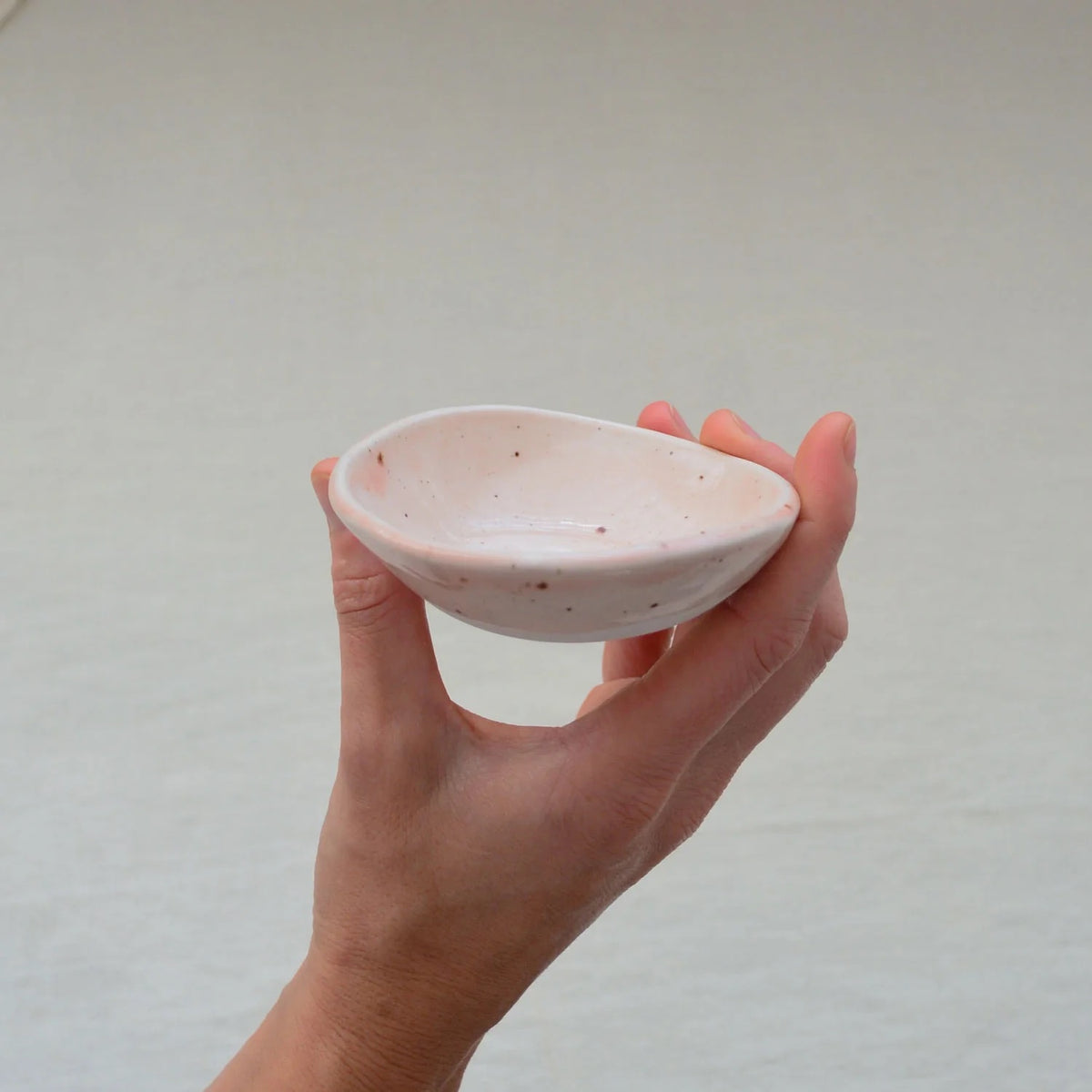 Small Pebble Soap Dish / Dusk