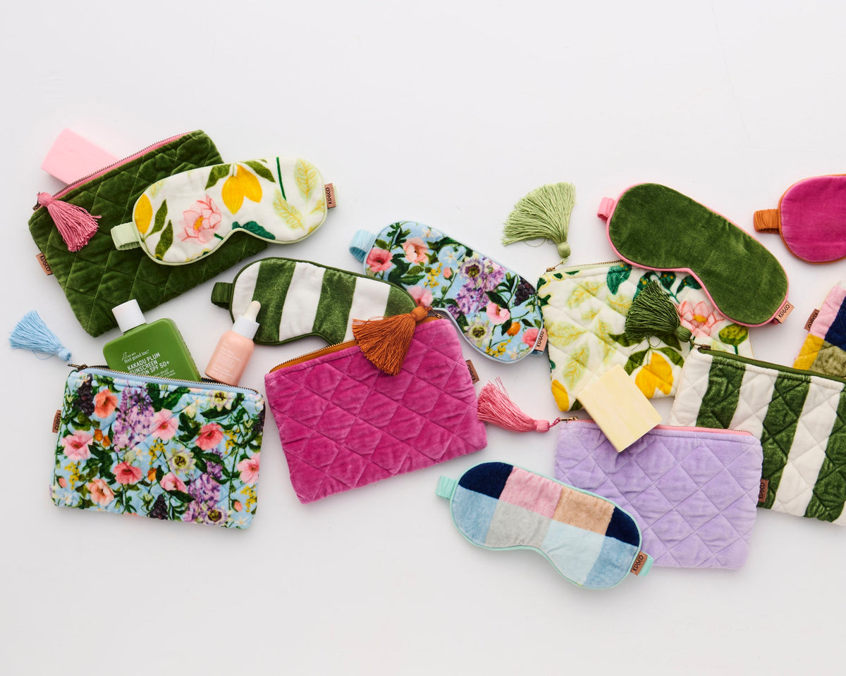 Moss Velvet Cosmetics Purse