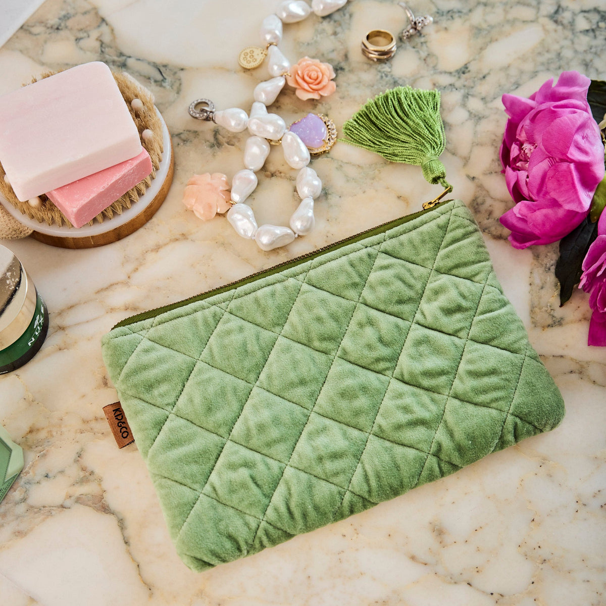 Pesto Velvet Cosmetics Purse