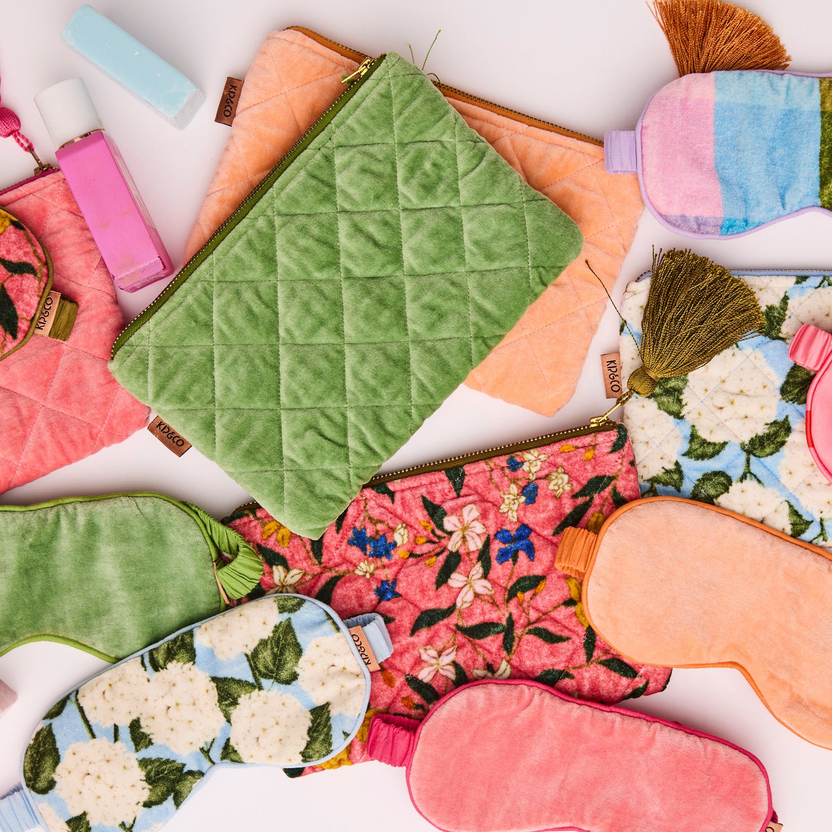 Melon Velvet Cosmetics Purse