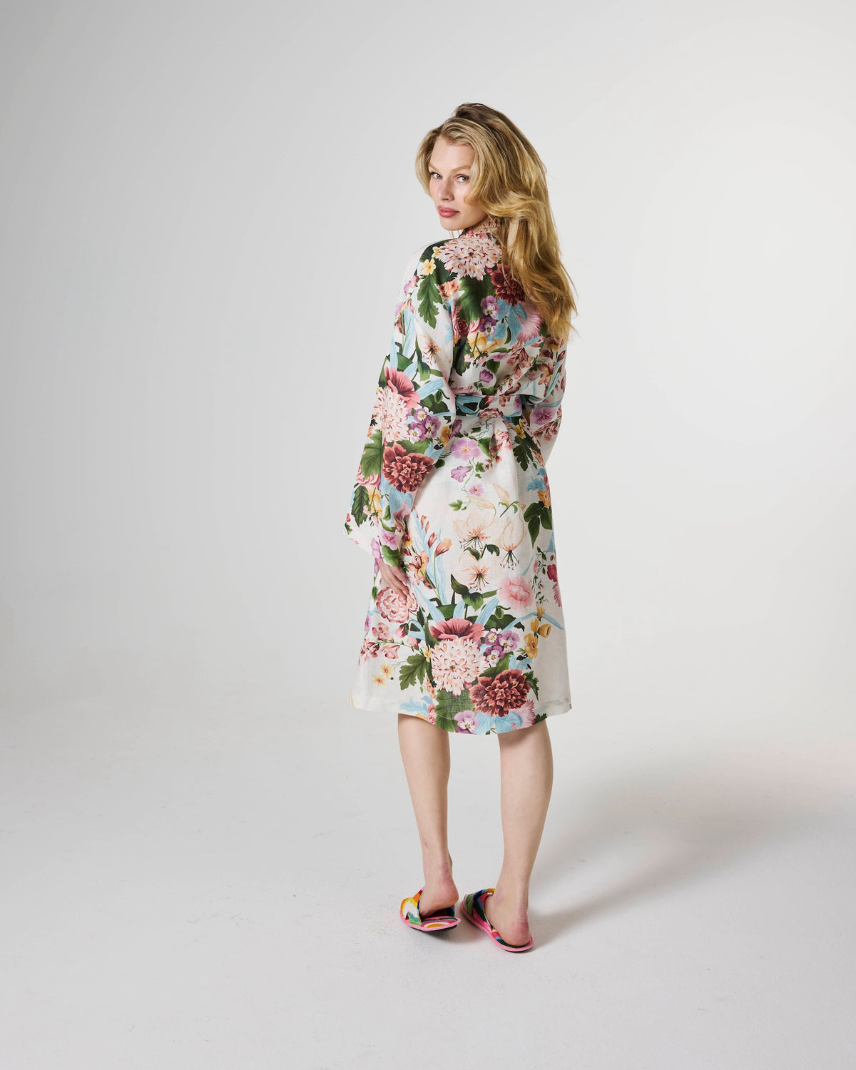 Belle Floral Linen Robe