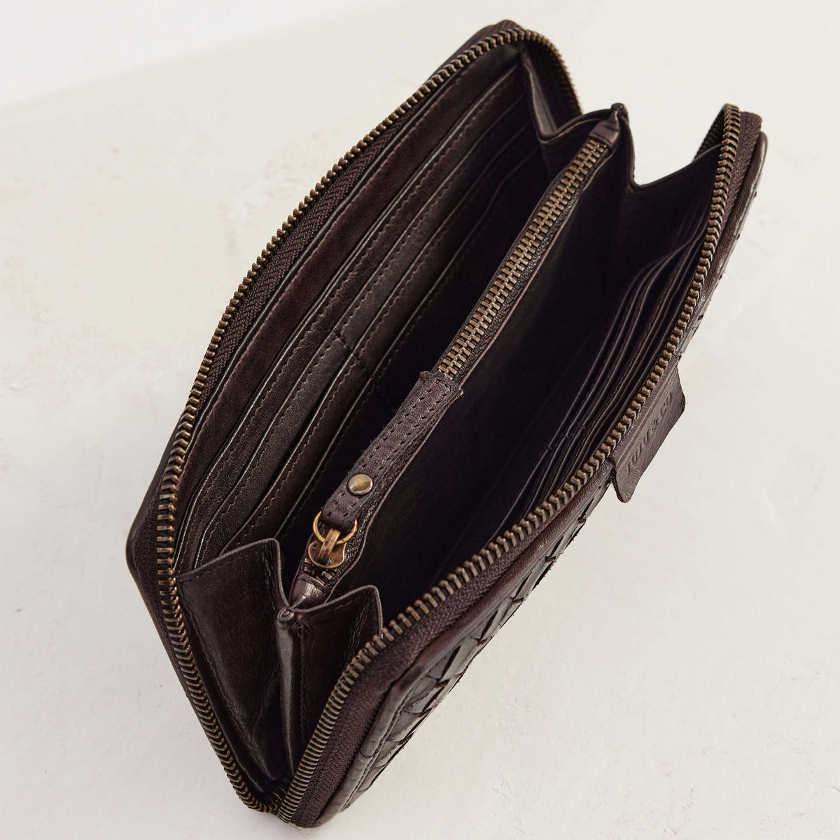 Large Basque Wallet / Chocolate