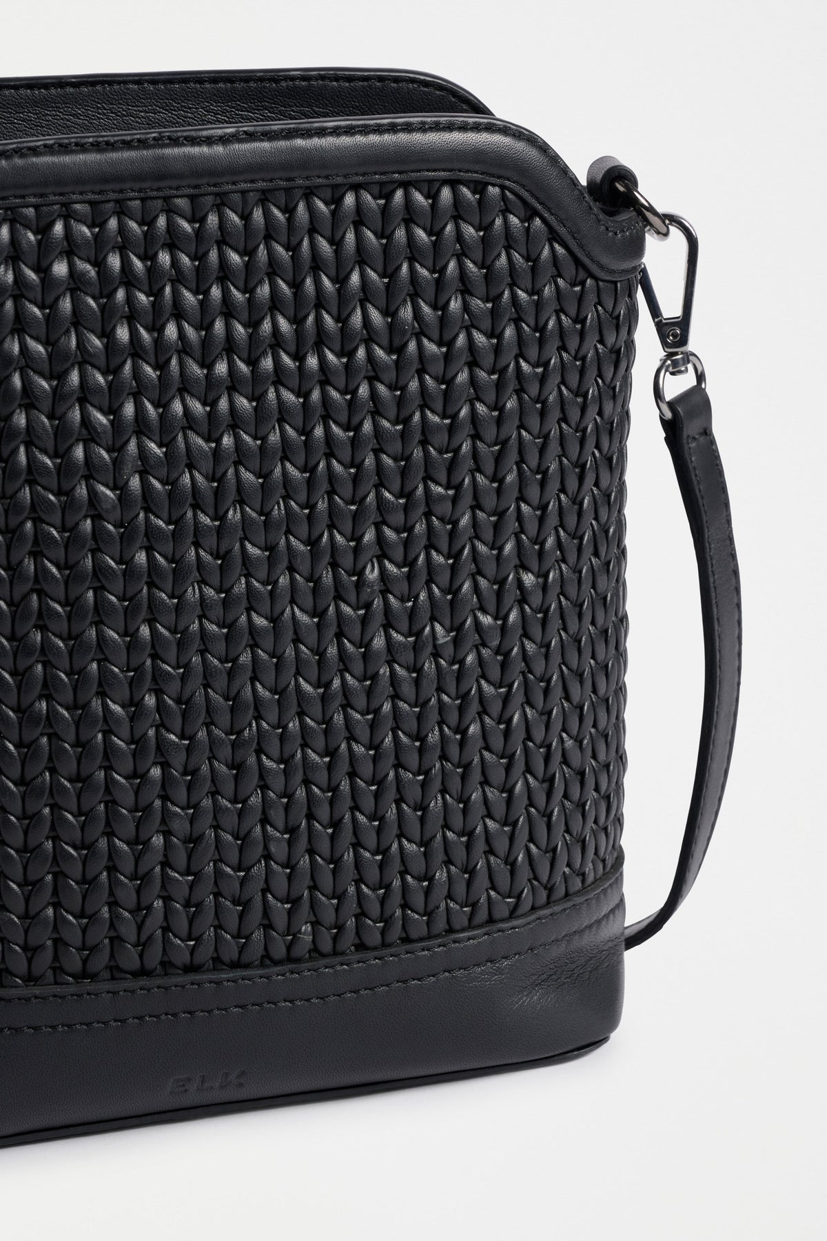 Ledde Crossbody / Black
