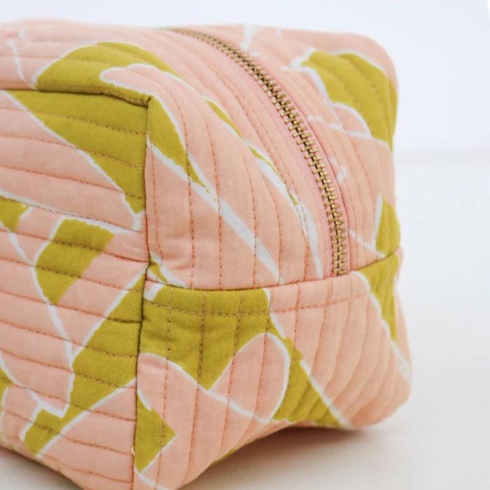 Margarita Peach Dopp Kit