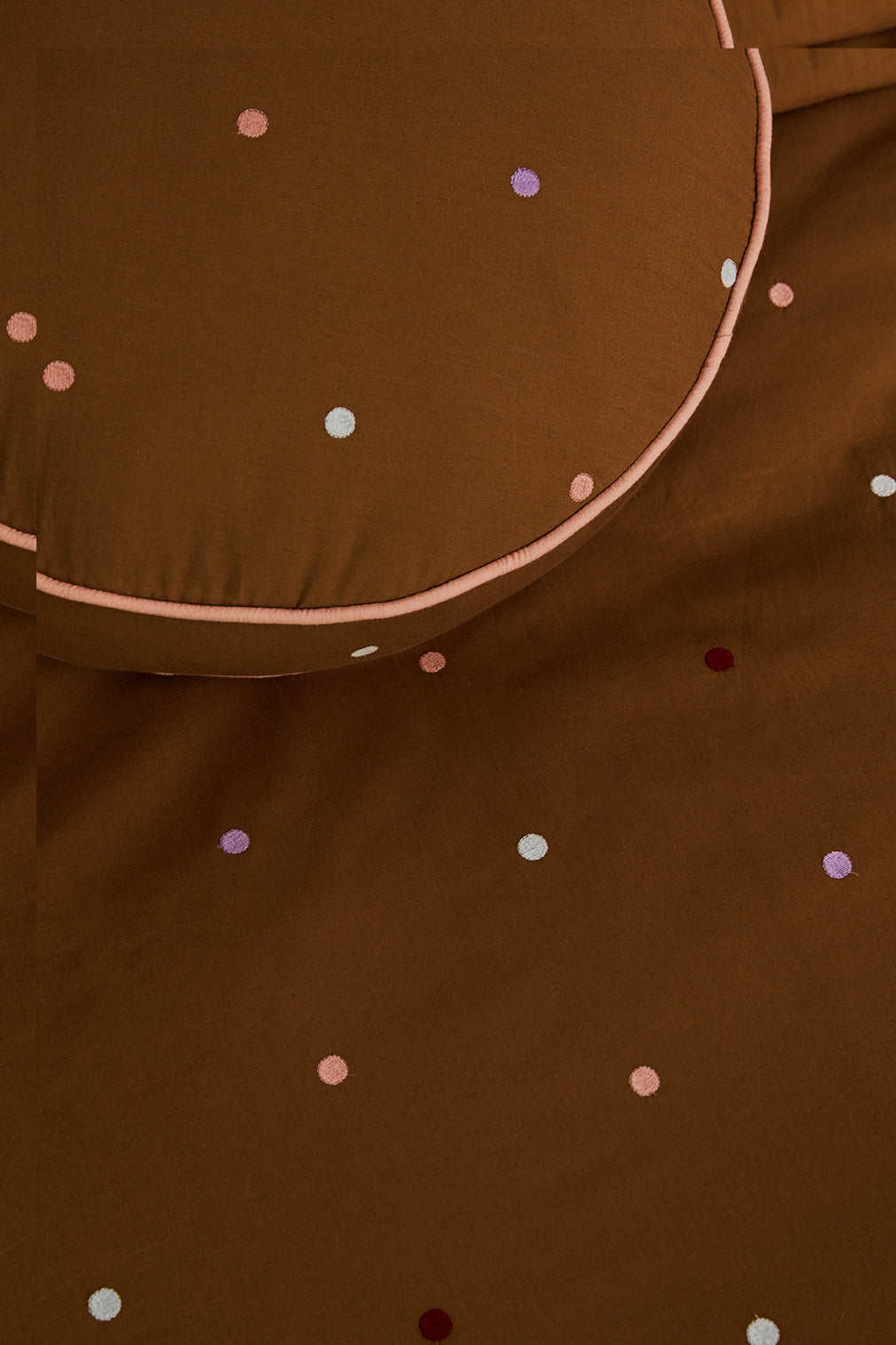 Mocha Dot Quilt Cover