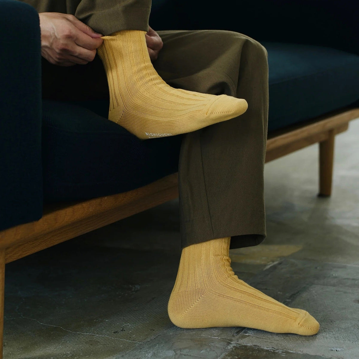 Praha Egyptian Cotton Ribbed Socks / Gold
