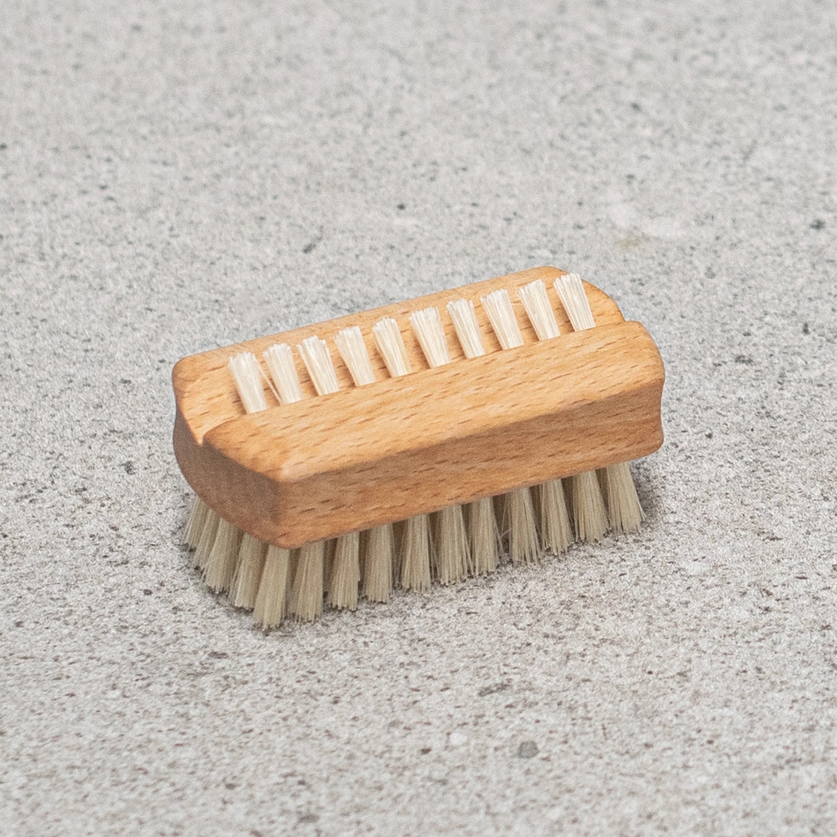 Travel Nail Brush