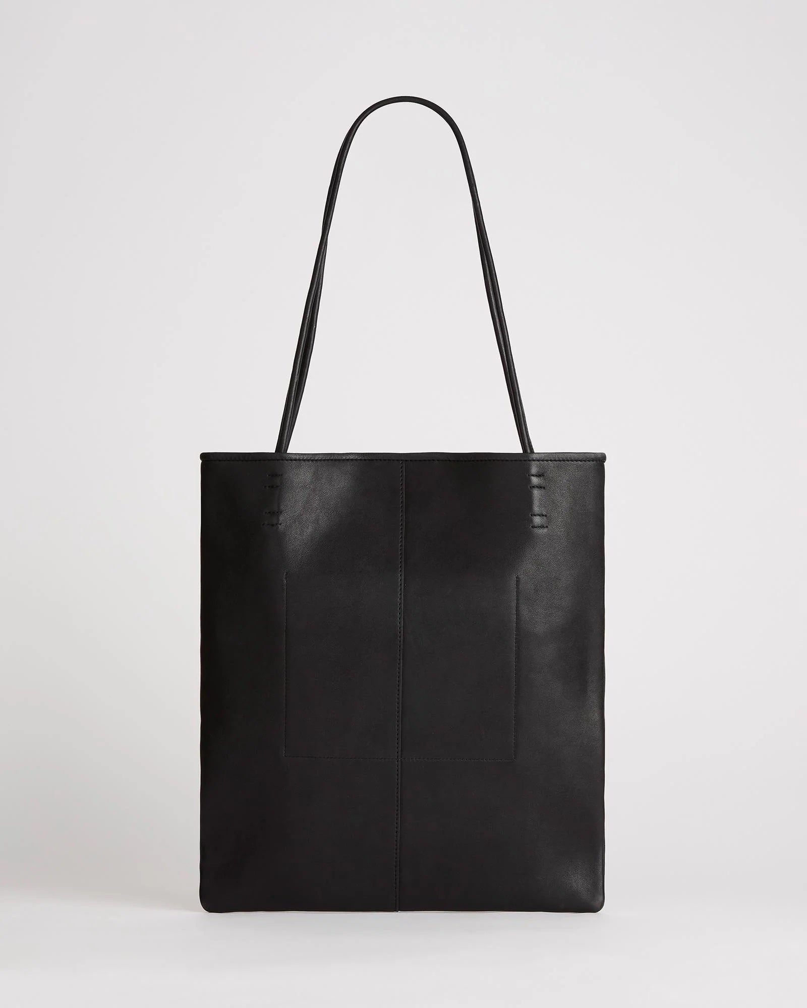Logan Tote / Black