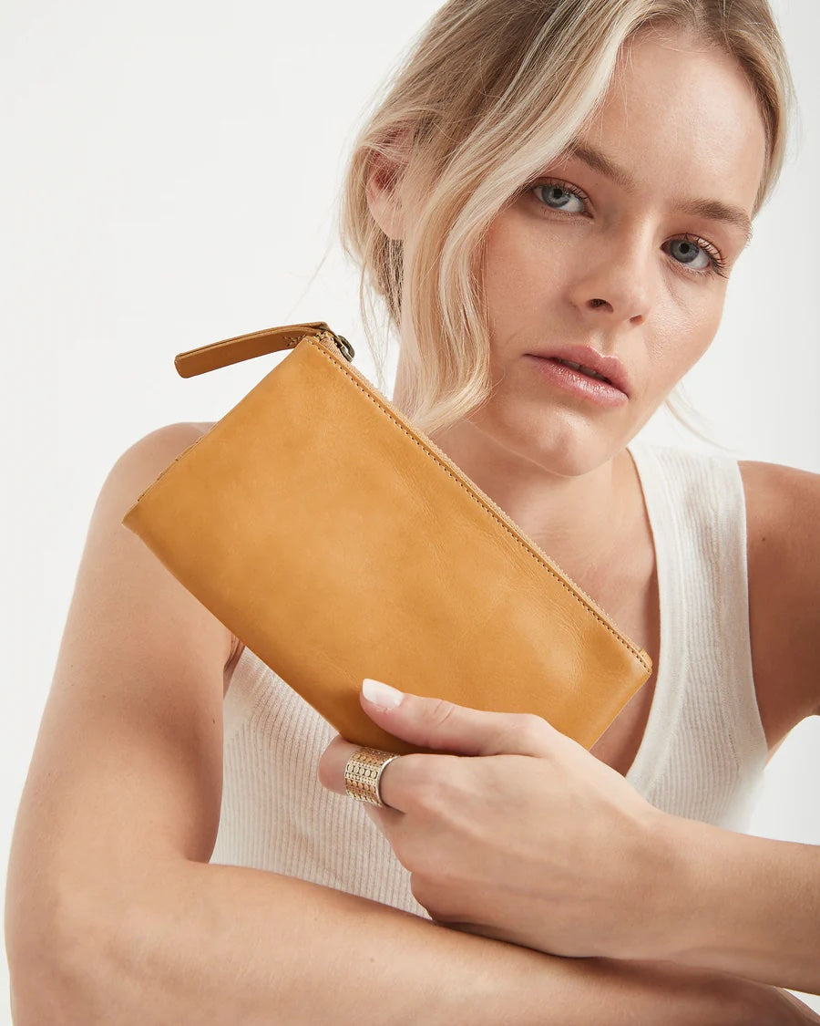 Large Capri Wallet / Tan