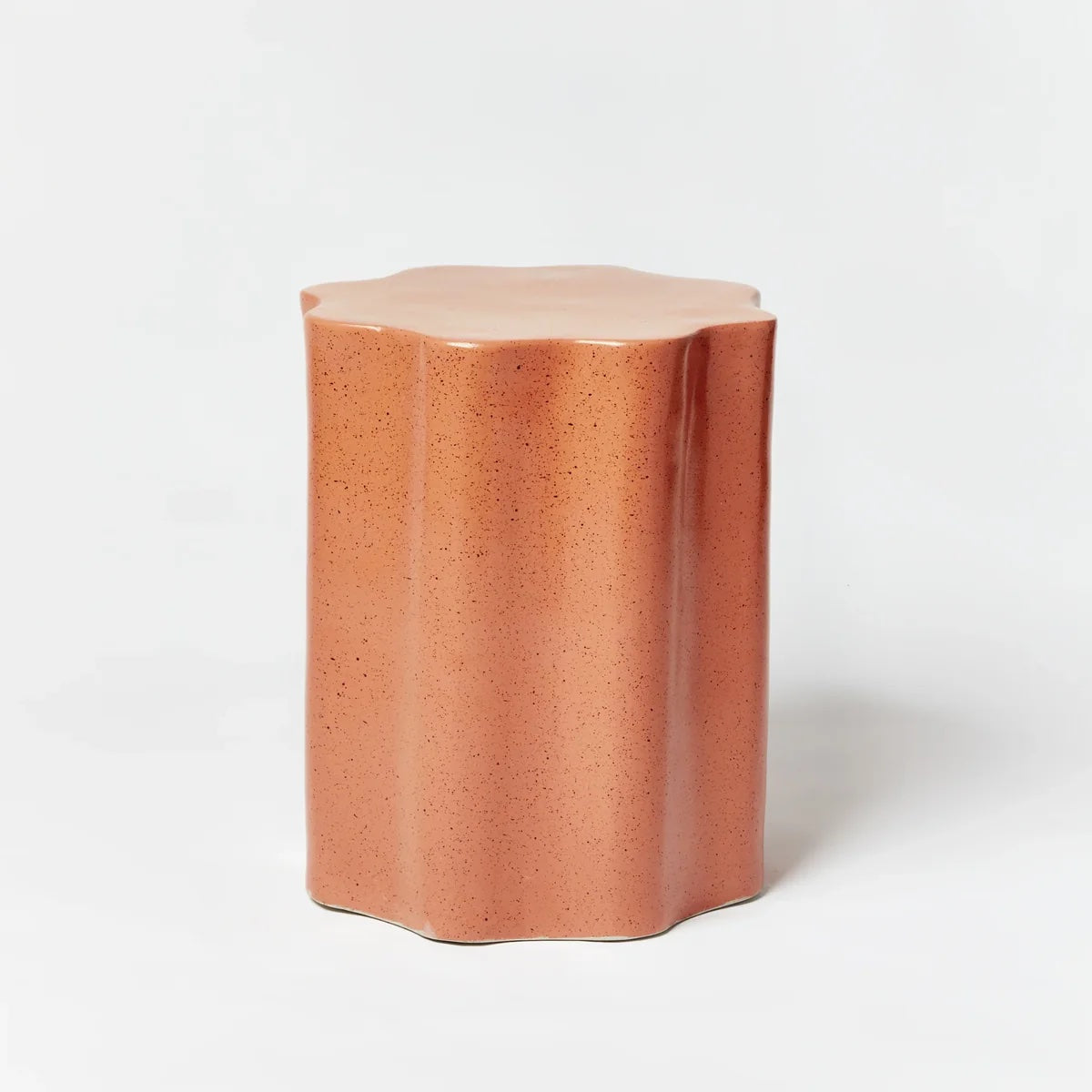 Wave Side Table / Clay