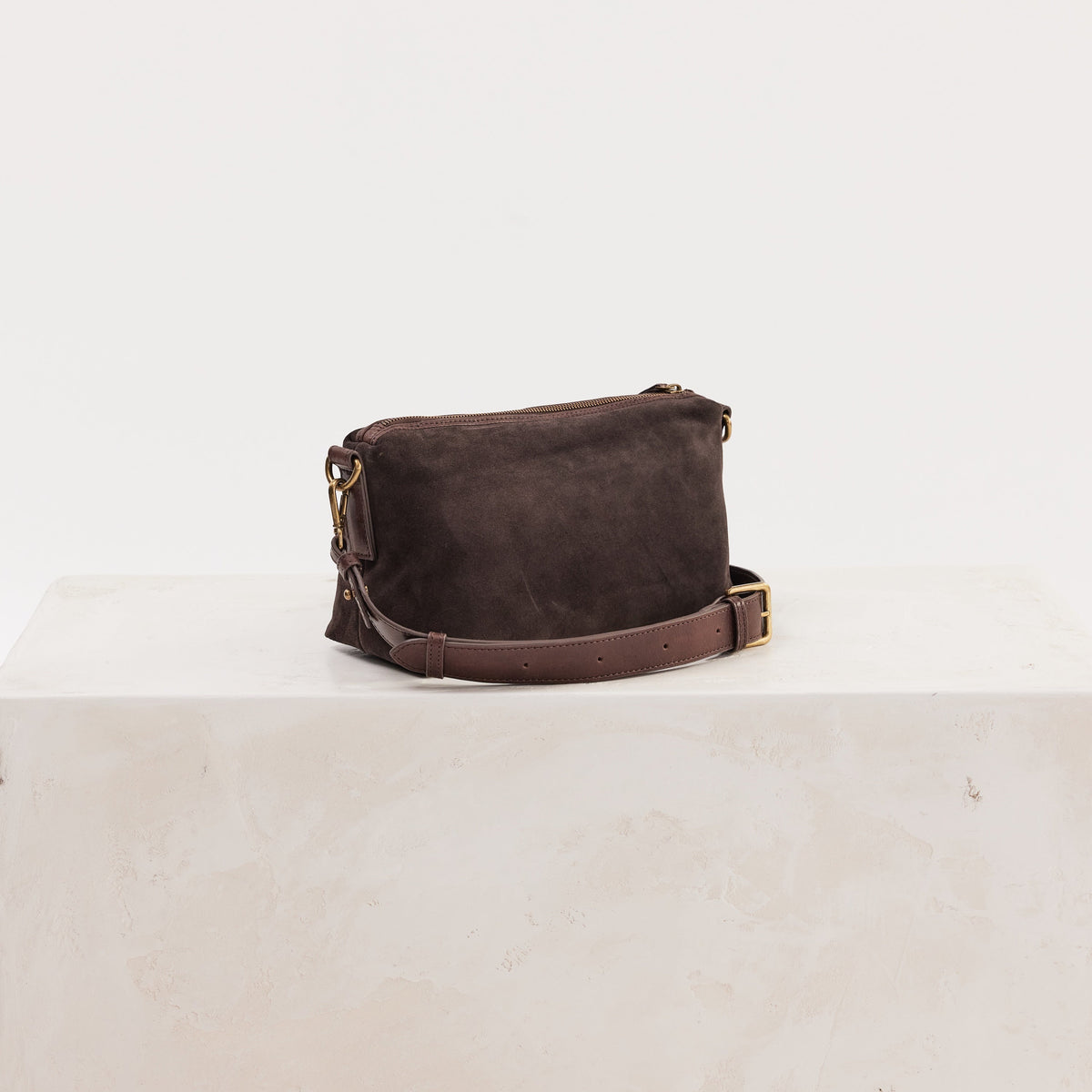 Suede Teddy Bag / Chocolate