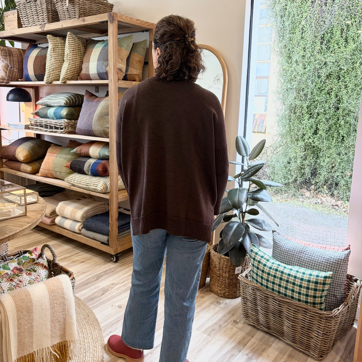 Pure Merino Boxy Split Knit / Espresso