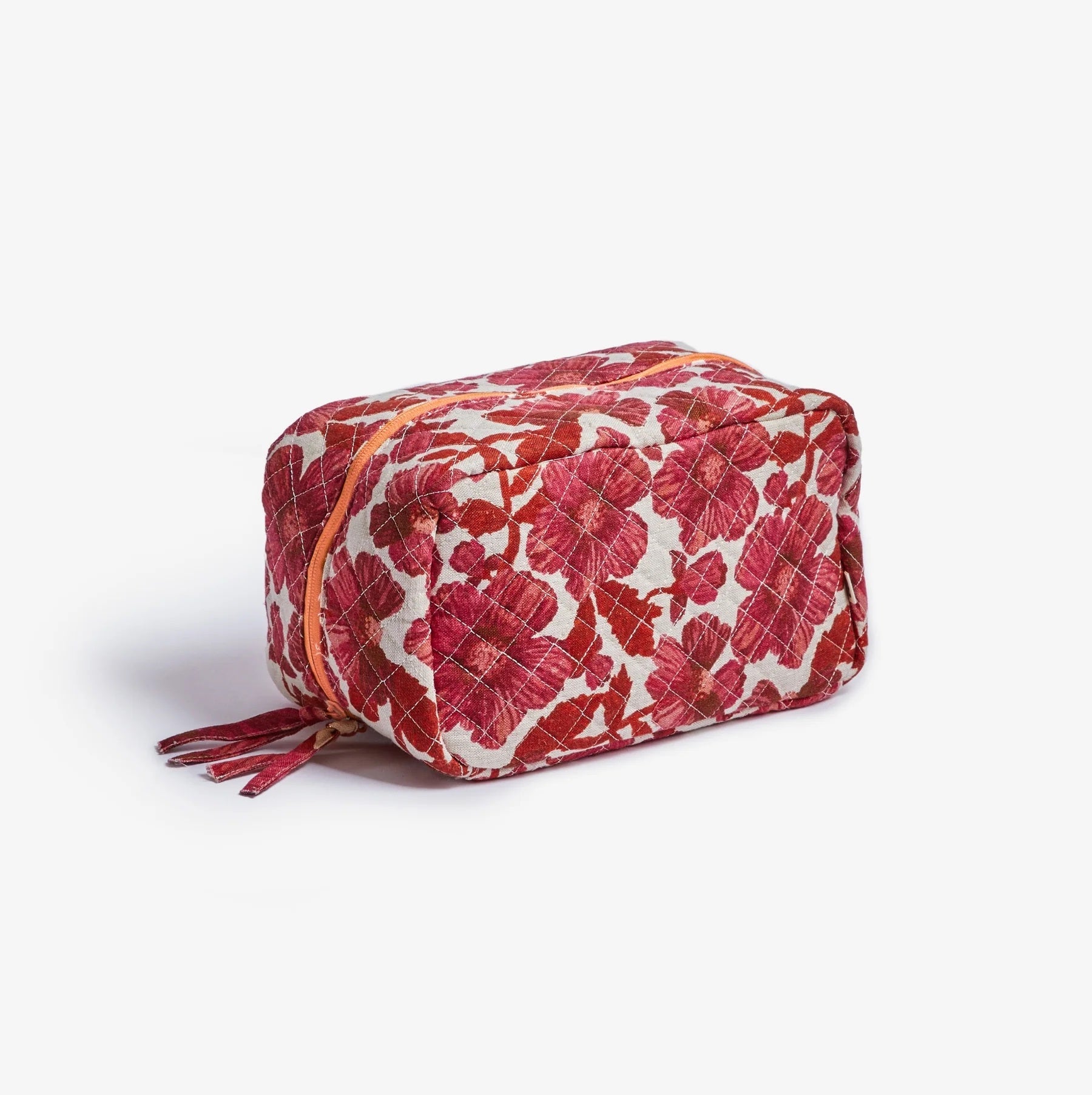 Leon Cerise Medium Toiletry Bag