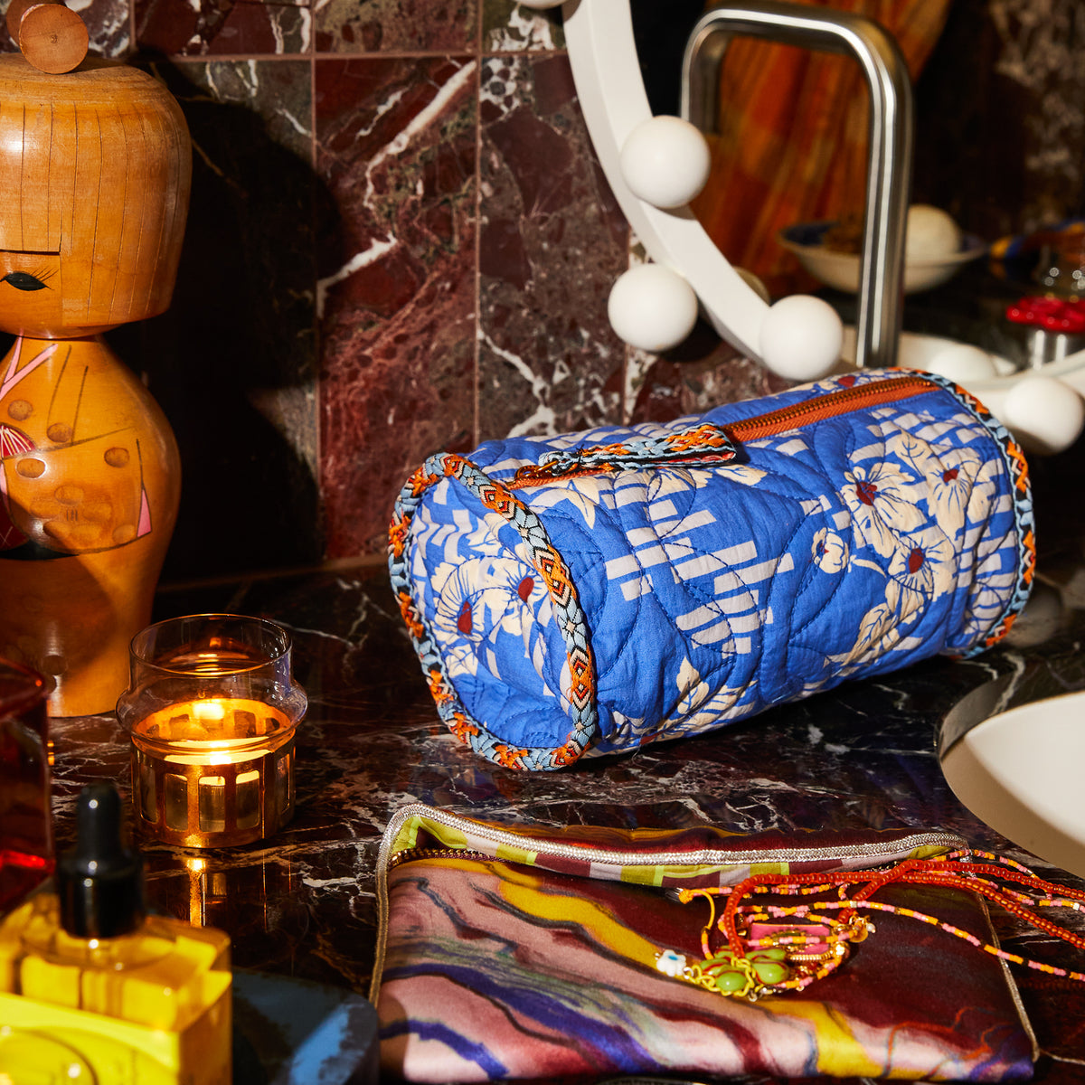 Marta Makeup Bag / Ultramarine