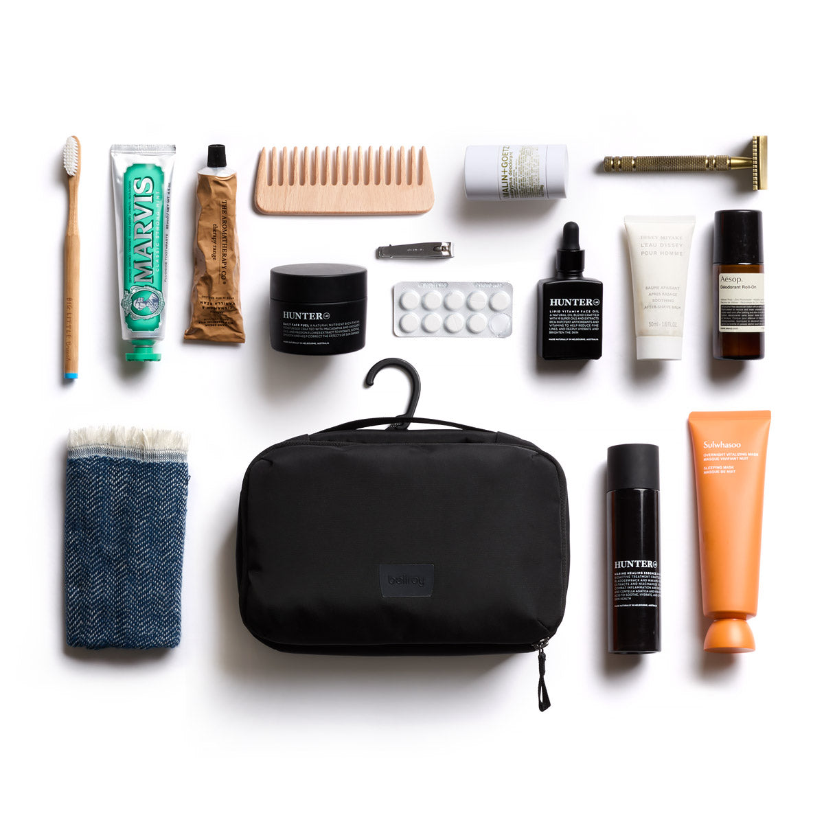 Hanging Toiletry Bag / Black