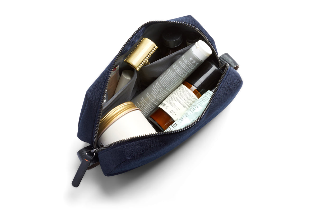 Toiletry Kit Plus / Navy