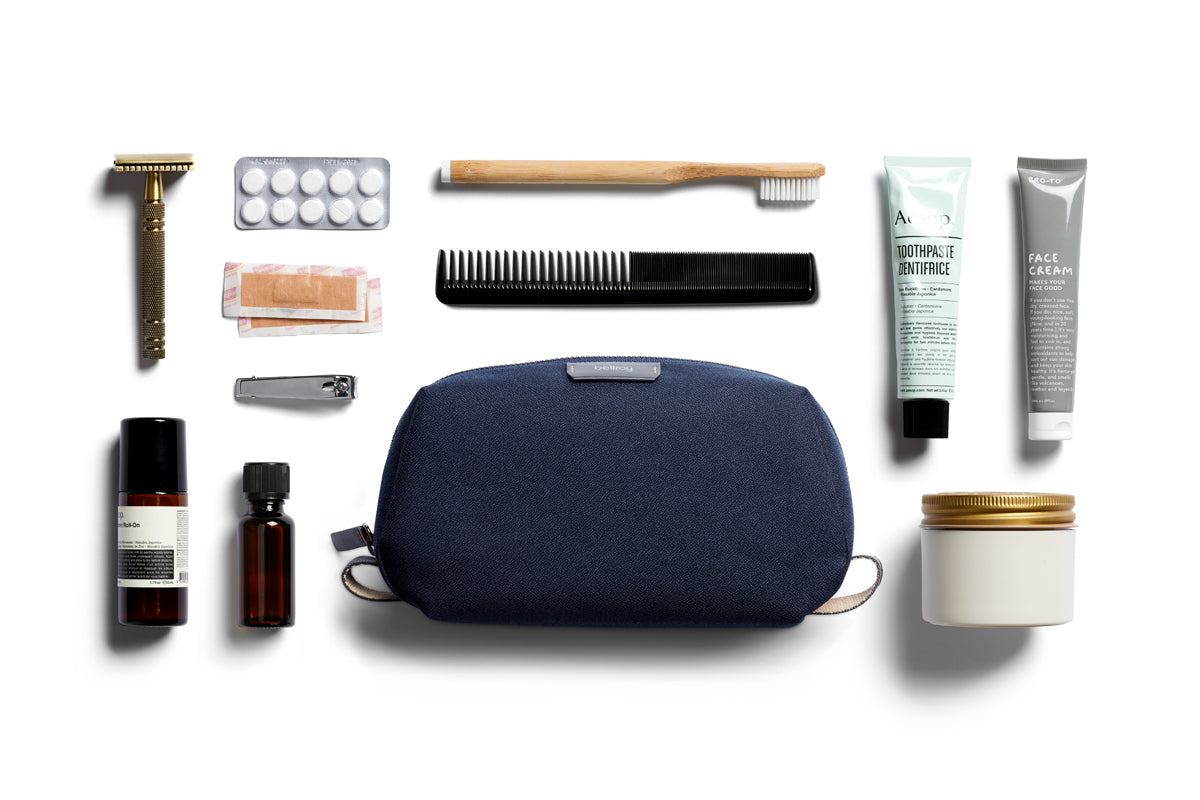 Toiletry Kit Plus / Navy