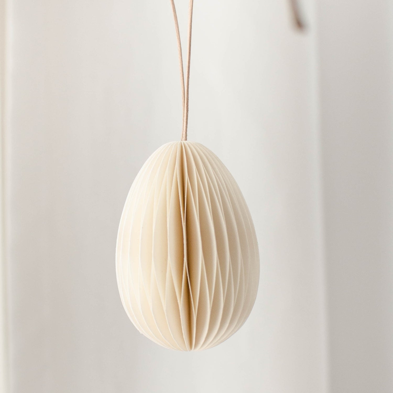 Easter Egg Hanging Ornament / Off White