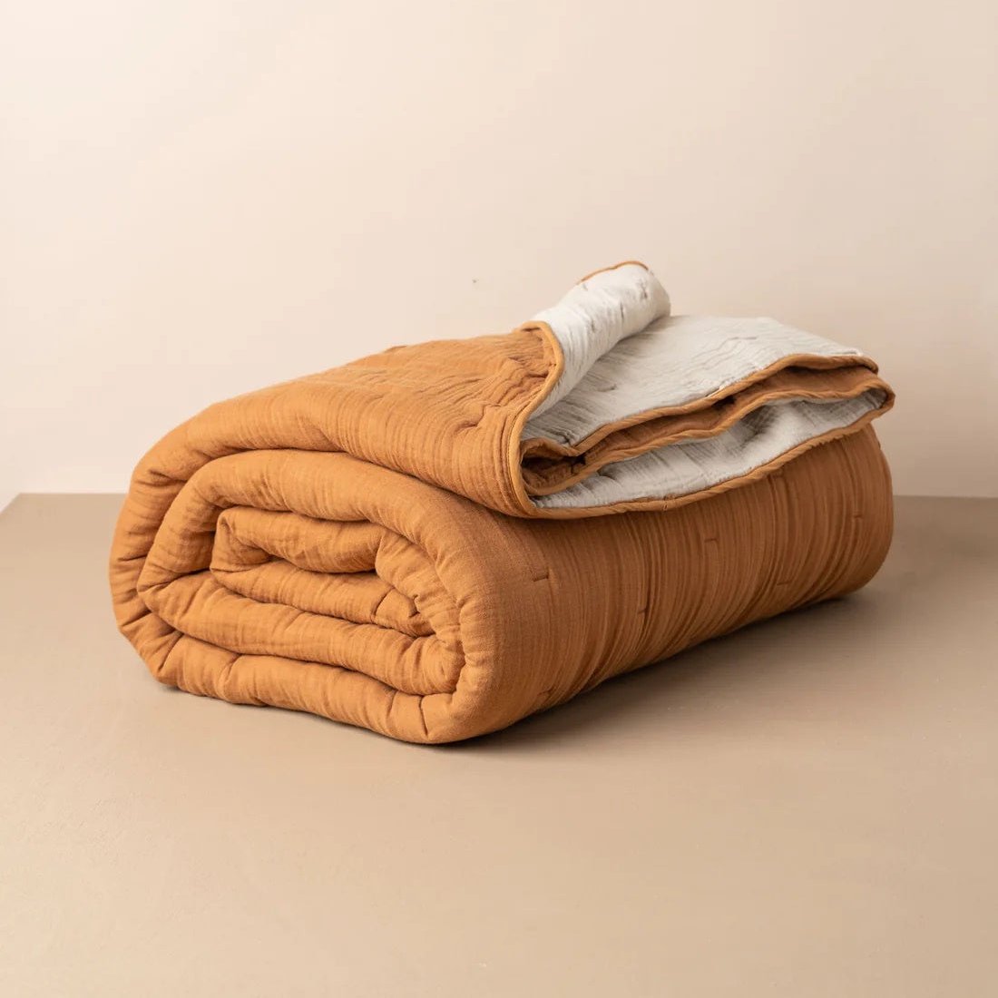 Enes Quilted Bed Cover / Terracotta