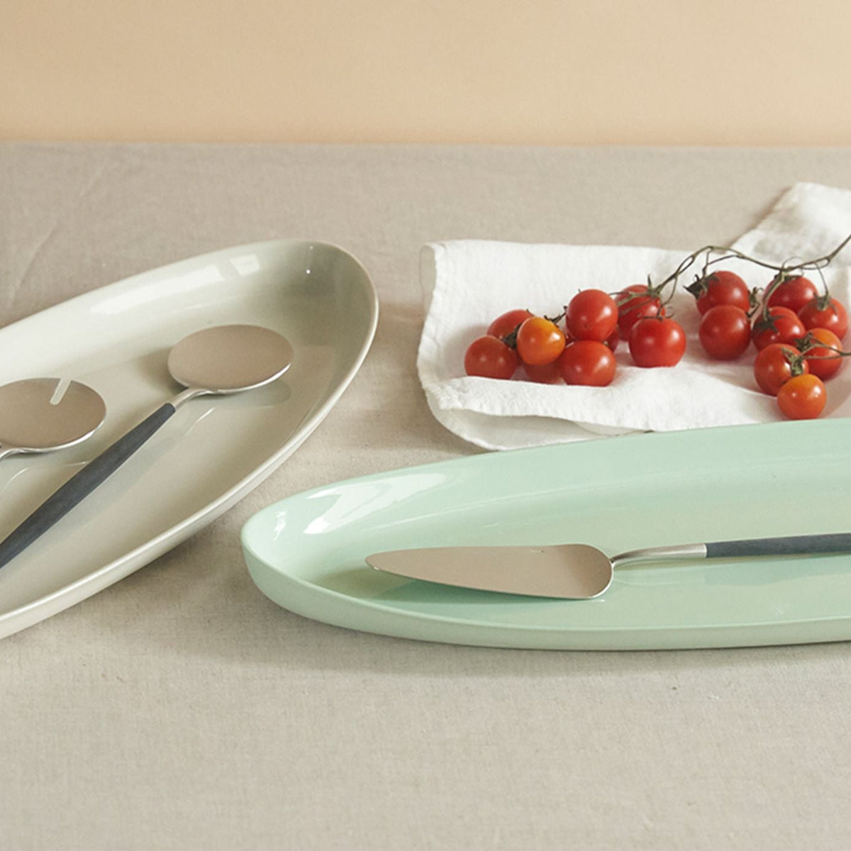 Fish Platter / Pistachio