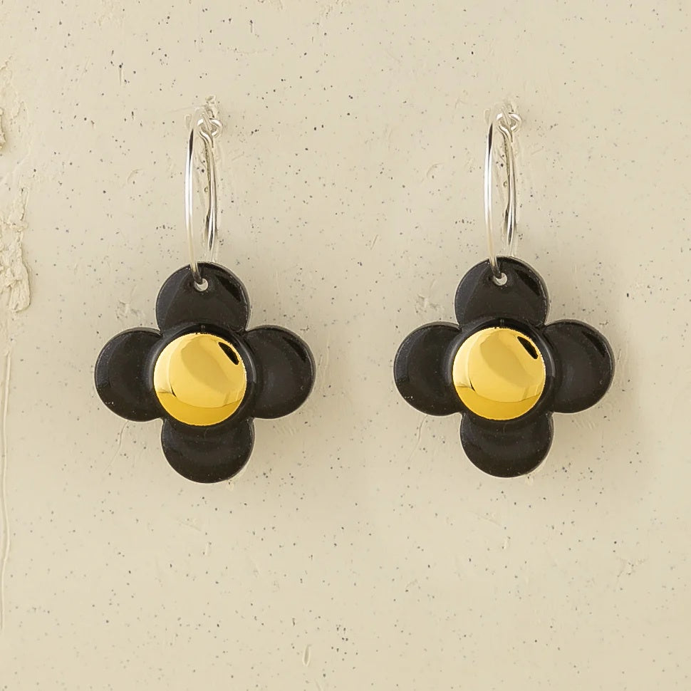 Flower Hoops / Black