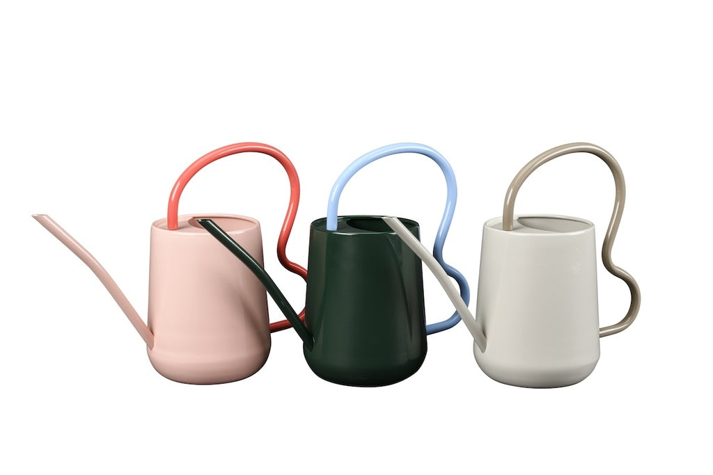 Collector Scalloped Indoor Watering Can / Blush