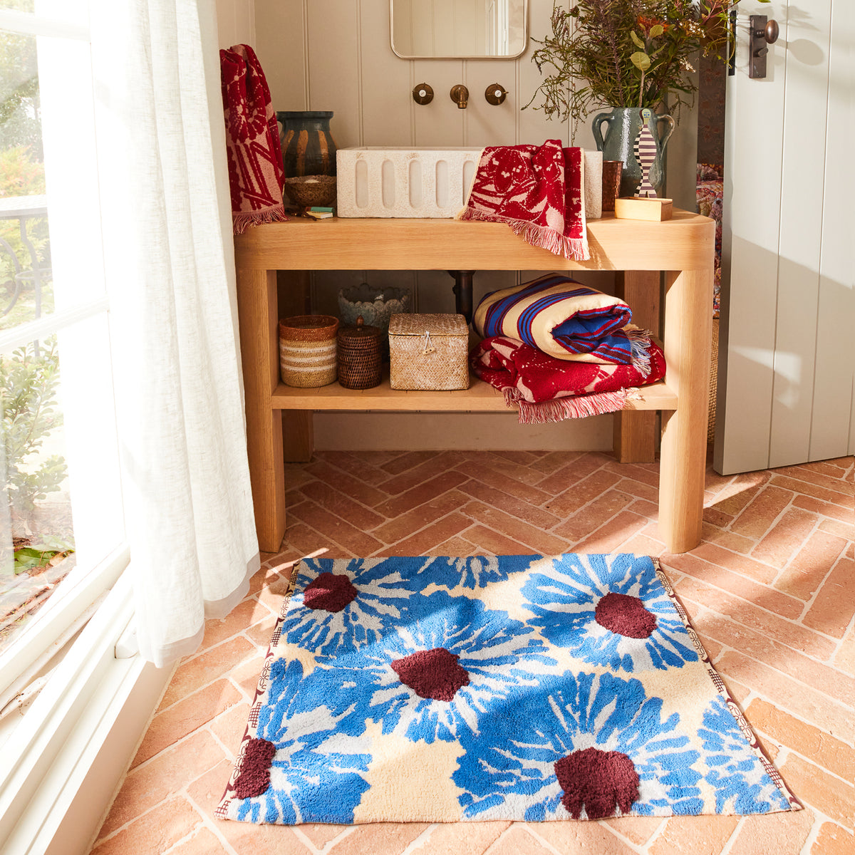 Isabella Bath Mat / Azure
