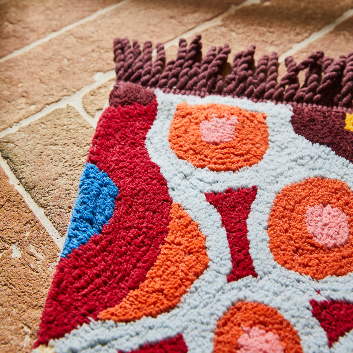 Cora Bath Runner / Garnet