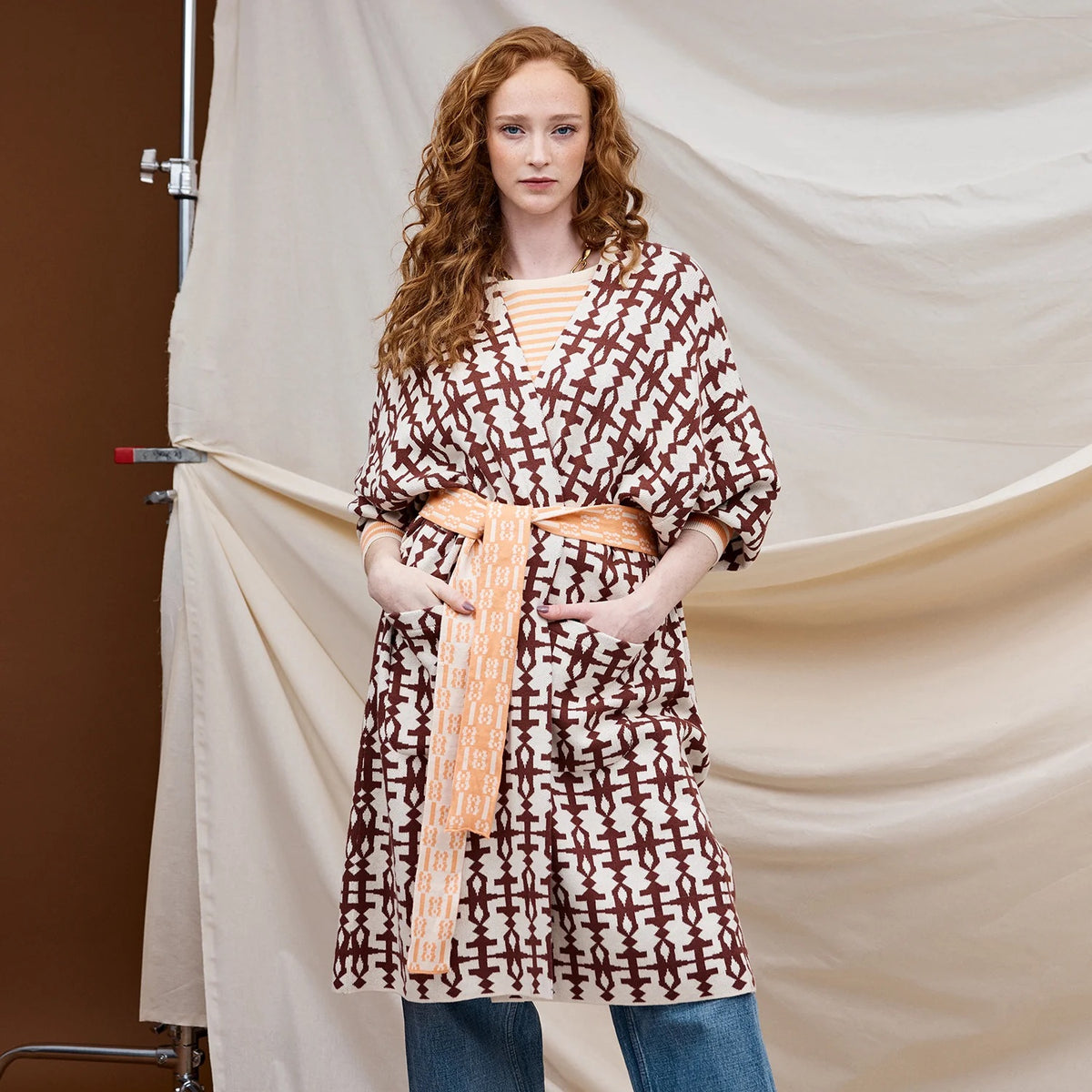 Amata Jacquard Robe