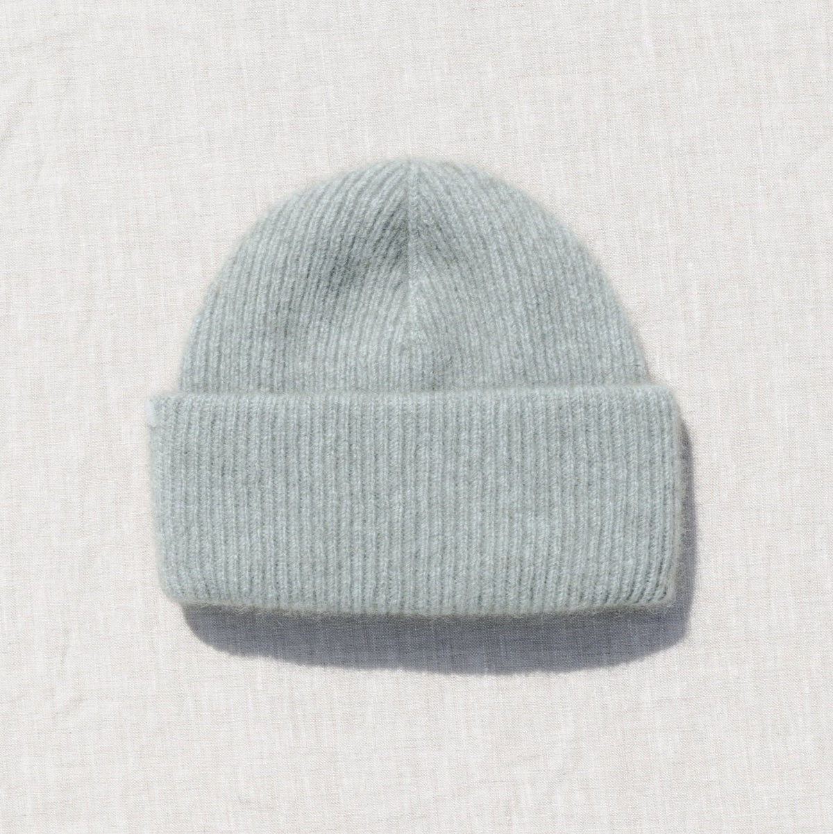 Possum Merino Fine Rib Beanie / Mint