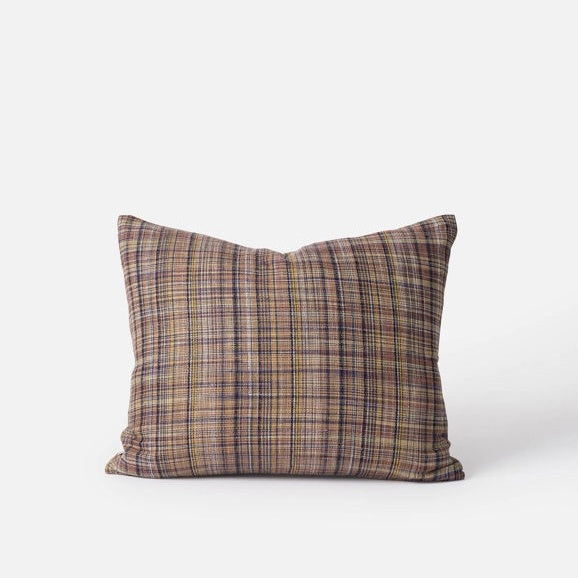 Wyatt Cushion / Mulberry