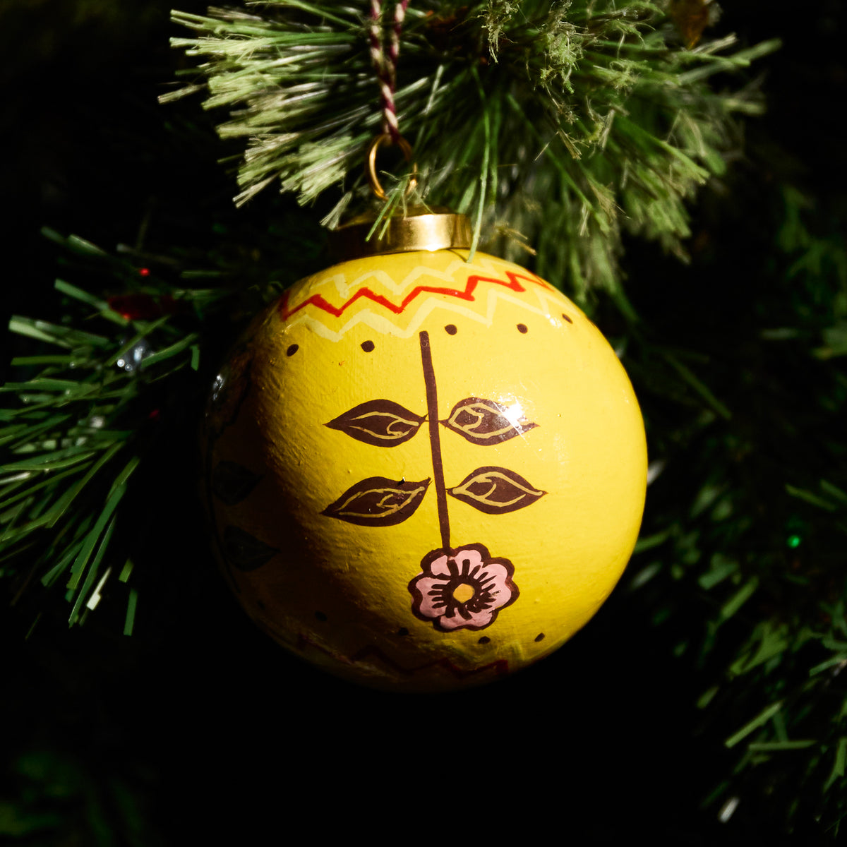 Winnie Bauble / Ochre
