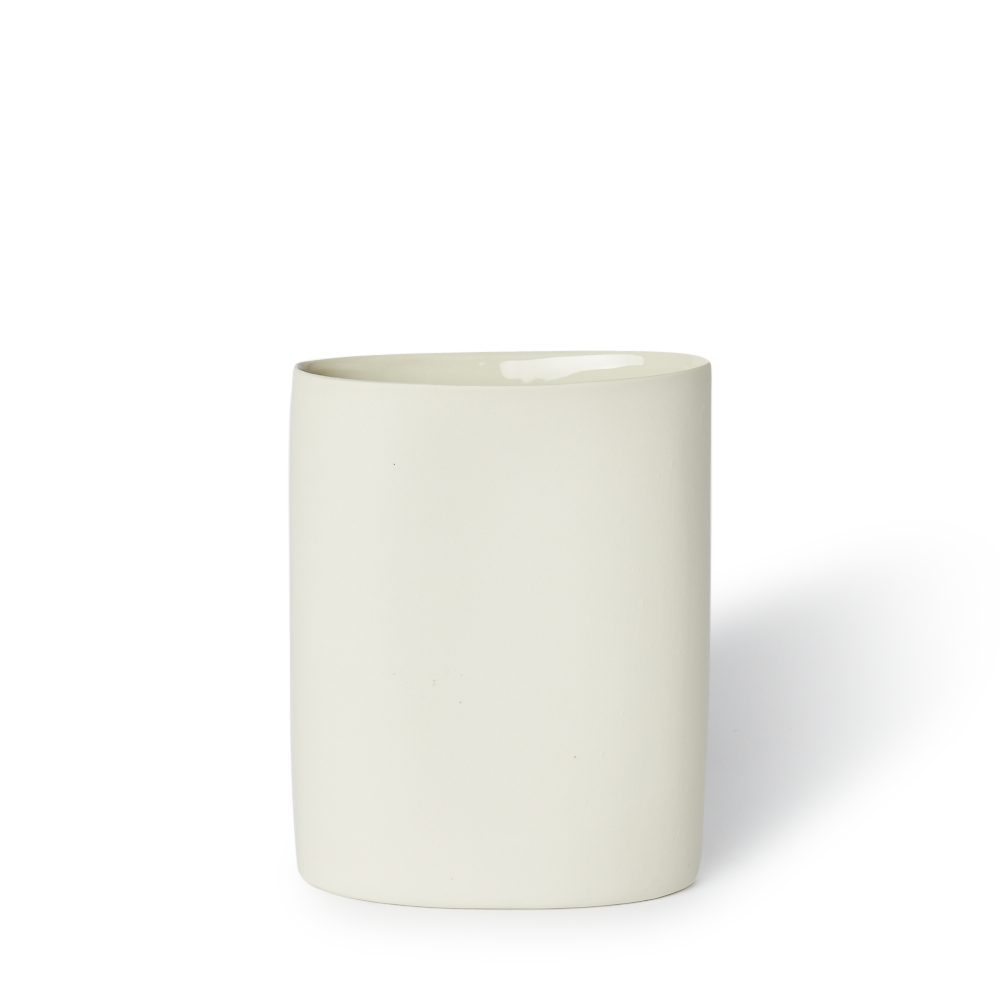 Vase Oval Medium / Milk